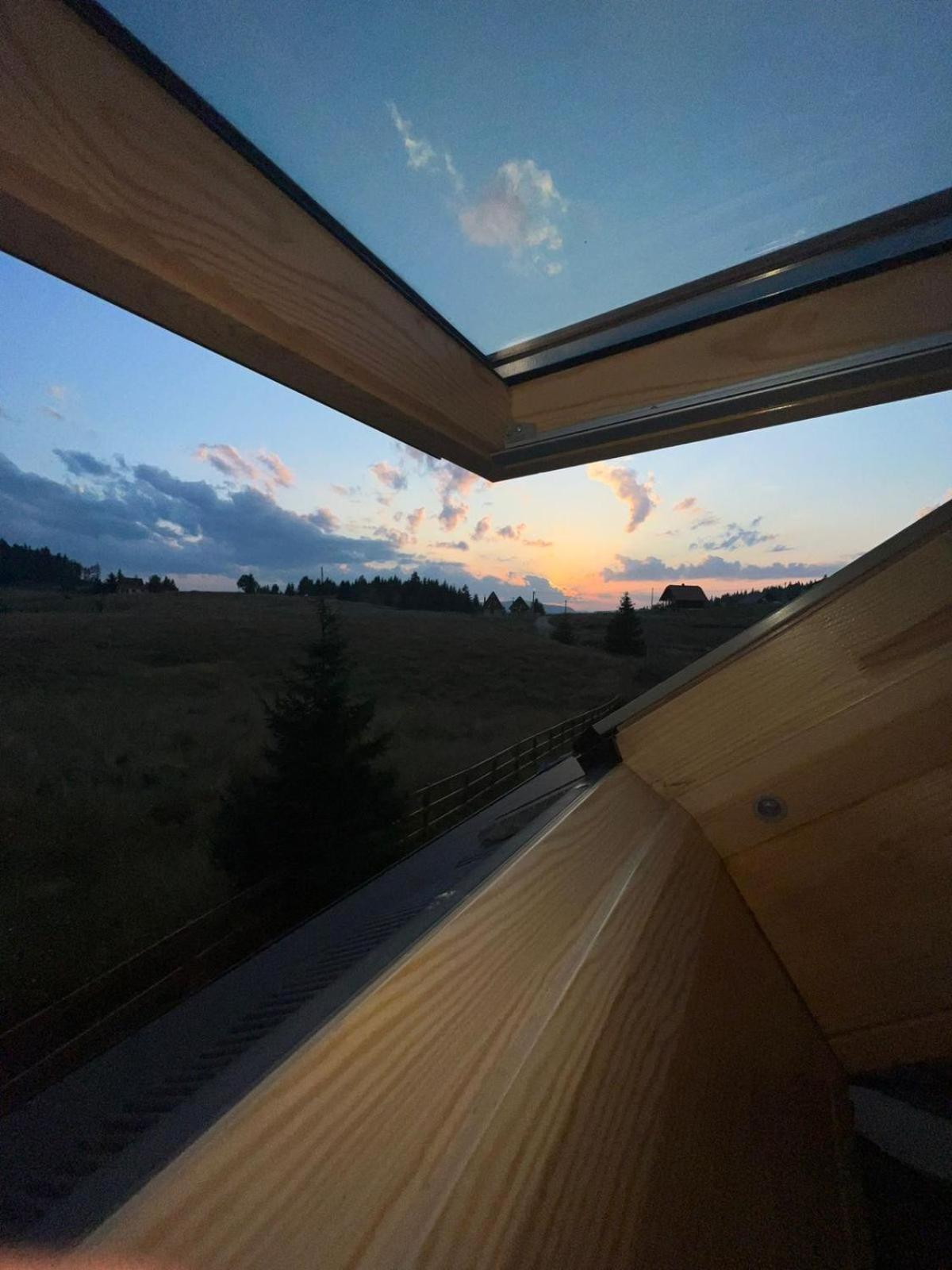 Vikendica Krlic Mitrovac Exterior foto